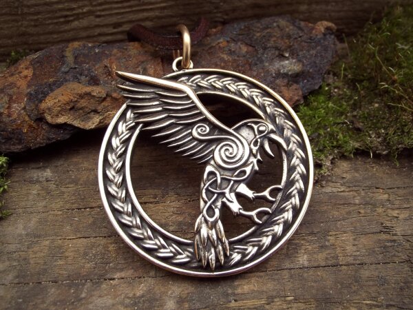 Amulett keltischer Rabe