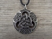 Keltische Triqueta aus Silber